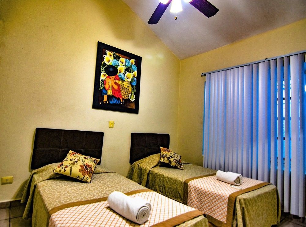 Tulipanes Cancún Exterior foto